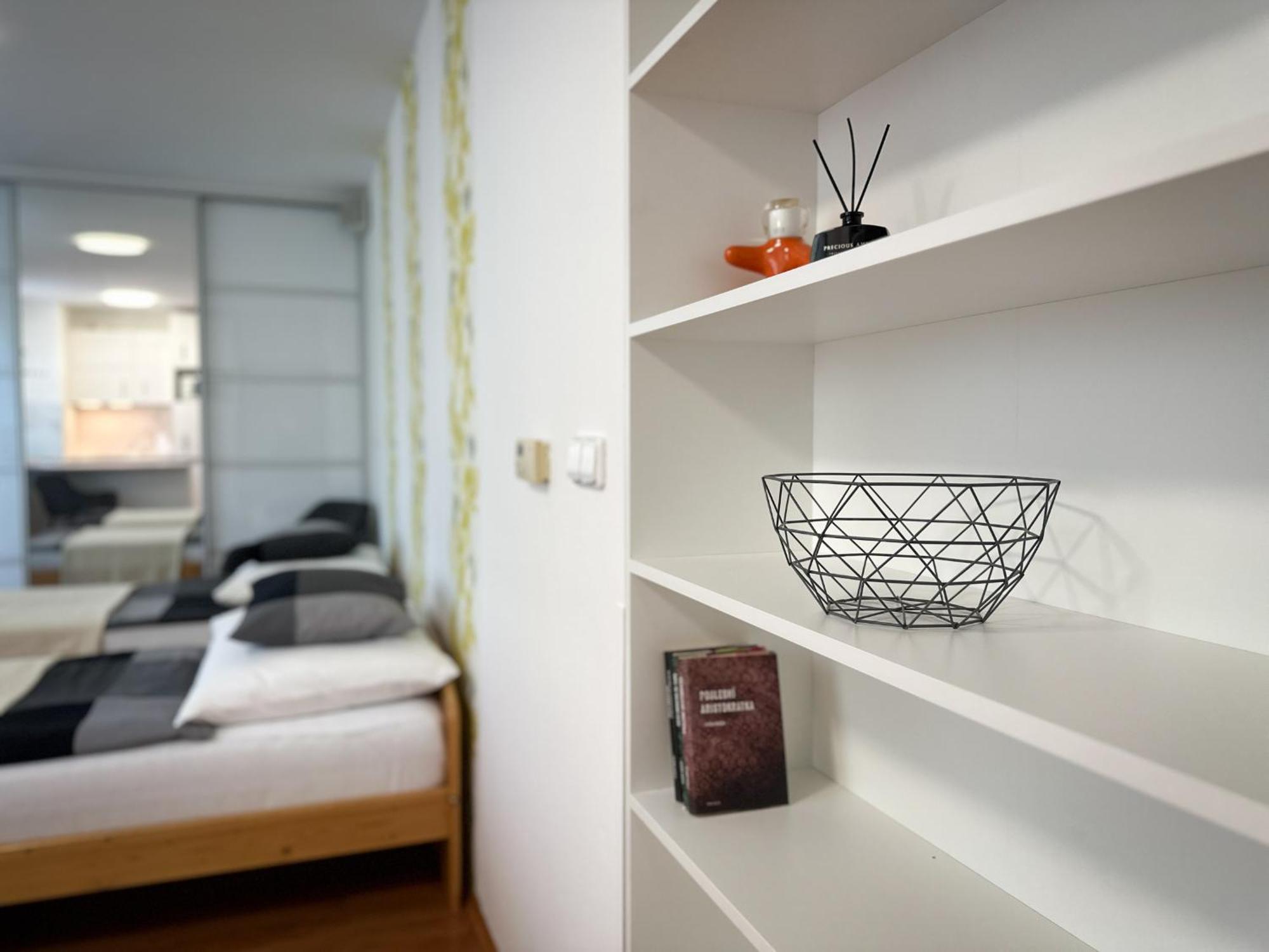 Apartment Komín Esterno foto