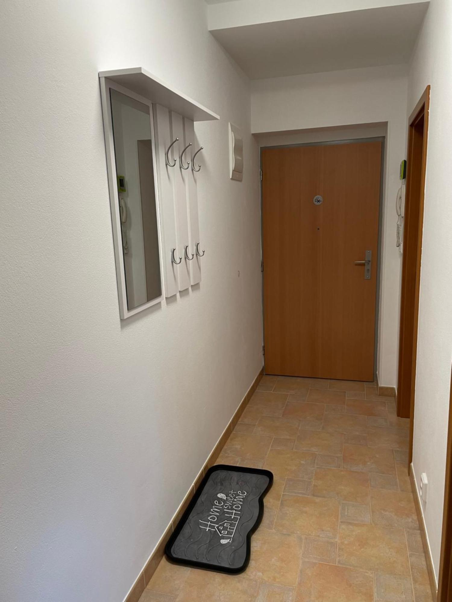Apartment Komín Esterno foto